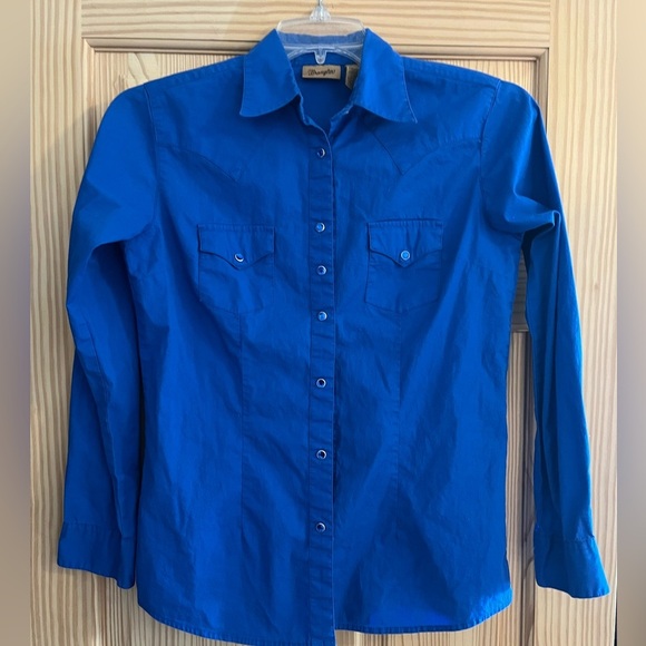Wrangler Tops - Royal Blue Wrangler Long Sleeve Blue Snaps  Size Small